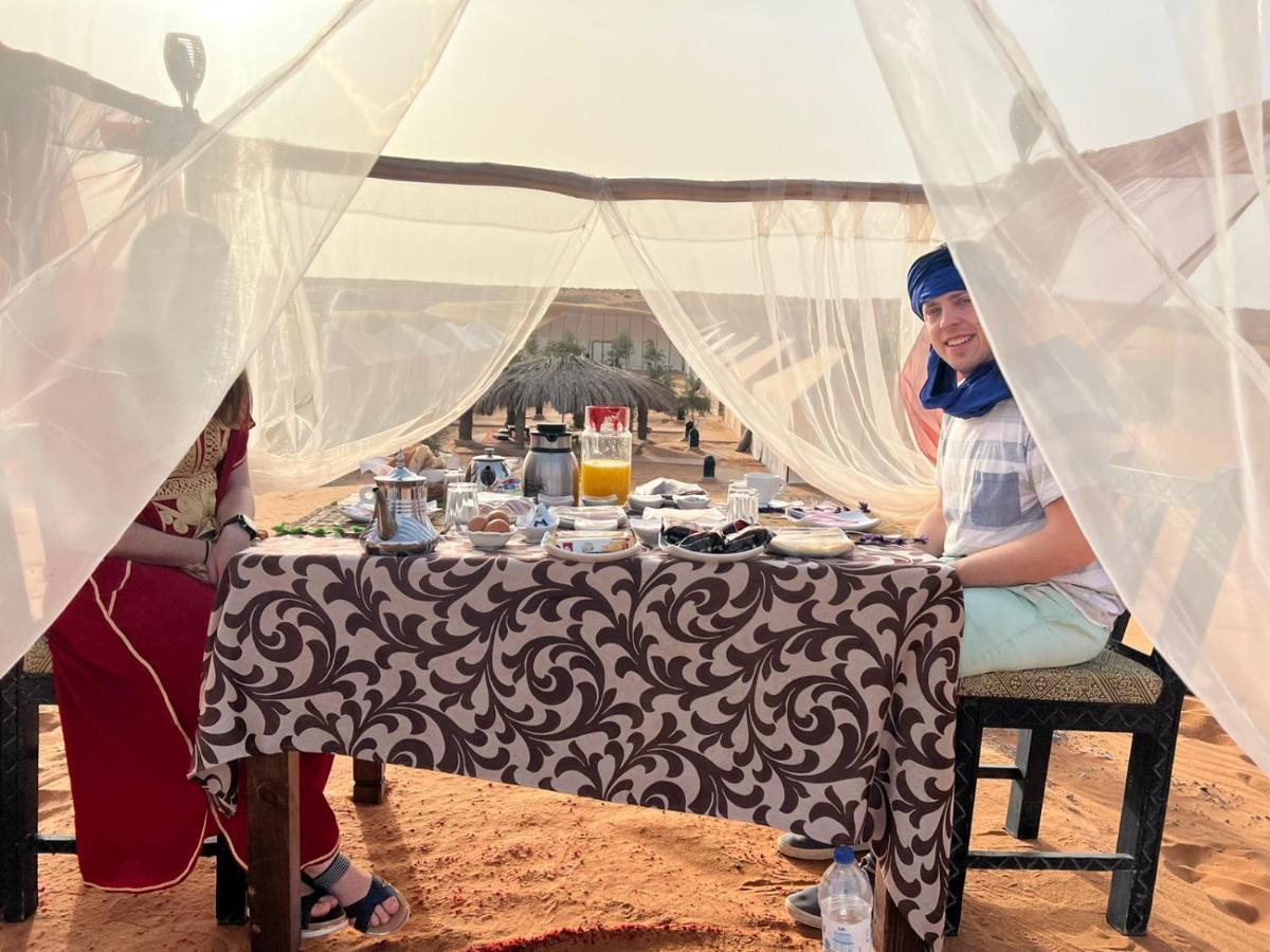 Candy Camp Merzouga Luaran gambar